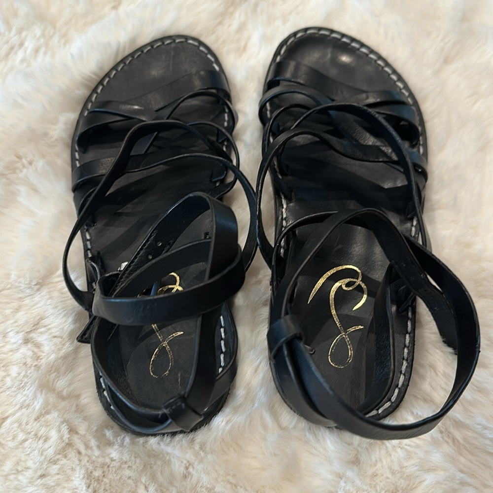 Sandals - Picture 2 of 5